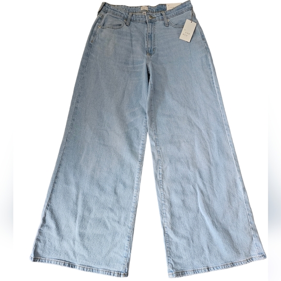 🎊🎉HP🎊🎉B4 A New Day Wide Leg Jeans - Picture 3 of 8